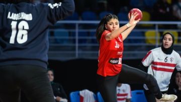 أمينة عاطف لاعبة يد الأهلي: نستعد بقوة لربع نهائي بطولة إفريقيا