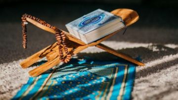 الصلاة على النبي يوم الجمعة.. تقضي لك 10 أمور تحقق لك السعادة