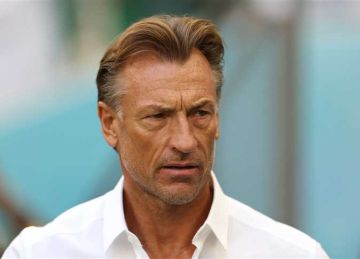 رينارد يستقر على تشكيل المنتخب السعودي أمام العراق