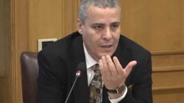 عماد قناوي: الرئيس السيسي يحمل هموم الوطن العربي والإسلامي ويقود جهود التهدئة بحكمة عماد قناوي: الرئيس السيسي يحمل هموم الوطن العربي والإسلامي ويقود جهود التهدئة بحكمة