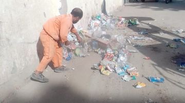 محافظ أسيوط: استمرار حملات رفع المخلفات وتحسين منظومة النظافة بالبداري محافظ أسيوط: استمرار حملات رفع المخلفات وتحسين منظومة النظافة بالبداري