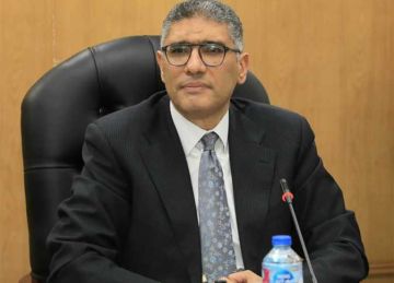 محافظ الجيزة يبحث استعدادات الفنادق والجهات التنفيذية لافتتاح المتحف المصري الكبير محافظ الجيزة يبحث استعدادات الفنادق والجهات التنفيذية لافتتاح المتحف المصري الكبير