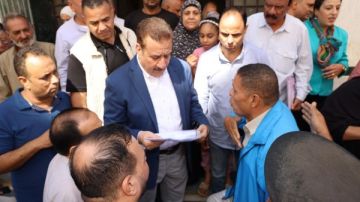 محافظ المنوفية يتفقد عيادات التأمين الصحي في شبين الكوم لمتابعة العمل