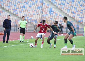 التغييرات عليها علامة استفهام .. محمد عبدالجليل ينتقد توروب مدرب الأهلي  التغييرات عليها علامة استفهام .. محمد عبدالجليل ينتقد توروب مدرب الأهلي