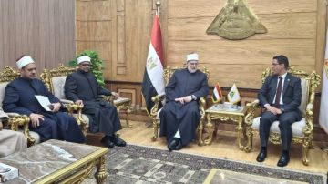 رئيس جامعة بنها يستقبل وكيل الأزهر قبل افتتاح فعاليات الأسبوع الثاني عشر للدعوة الإسلامية