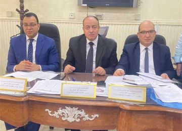 في اليوم الأخير للتقدم بالأوراق.. إقبال من راغبي الترشح لمجلس النواب 2025 بالمنيا في اليوم الأخير للتقدم بالأوراق.. إقبال من راغبي الترشح لمجلس النواب 2025 بالمنيا