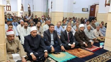 نائب محافظ المنيا يفتتح المسجد الكبير في أبو فليو بعد التطوير