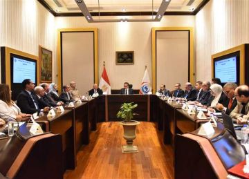 وزير الصحة يترأس اجتماع مجلس مراقبة عمليات الدم لتوحيد الأسعار وضبط حملات التبرع وزير الصحة يترأس اجتماع مجلس مراقبة عمليات الدم لتوحيد الأسعار وضبط حملات التبرع