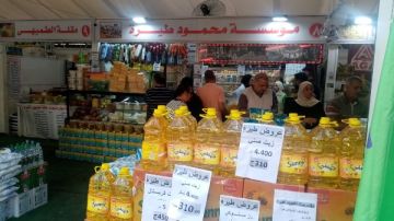 الدقهلية: استمرار المعرض الدائم للسلع الغذائية بشارع قناة السويس يوميا