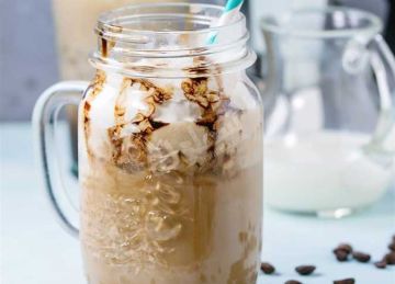 الآيس كوفي والفرابيه.. مشروب شباب الجامعة الآيس كوفي والفرابيه.. مشروب شباب الجامعة