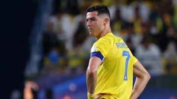 كريستيانو رونالدو حاول ضم نجم إلى النصر السعودي .. من هو اللاعب ؟ كريستيانو رونالدو حاول ضم نجم إلى النصر السعودي .. من هو اللاعب ؟