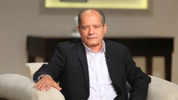 الأحد بسوهاج .. قصور الثقافة تحتفي بالشاعر أوفى عبد الله الأنور ضمن برنامج العودة إلى الجذور  الأحد بسوهاج .. قصور الثقافة تحتفي بالشاعر أوفى عبد الله الأنور ضمن برنامج العودة إلى الجذور