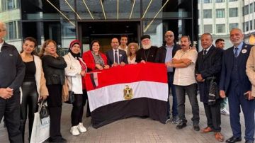 لليوم الثاني على التوالي.. الجاليات المصرية في أوروبا تواصل دعمها للرئيس السيسي في بروكسل لليوم الثاني على التوالي.. الجاليات المصرية في أوروبا تواصل دعمها للرئيس السيسي في بروكسل