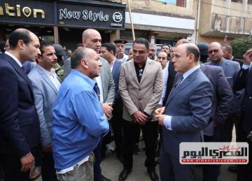 محافظ كفرالشيخ يستمع لشكاوى وطلبات أهالي مدينة قلين