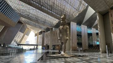 أسوان.. تركيب شاشات بـ 14موقعا لمشاهدة افتتاح المتحف المصرى الكبير أسوان.. تركيب شاشات بـ 14موقعا لمشاهدة افتتاح المتحف المصرى الكبير