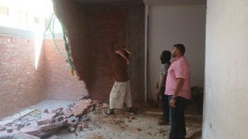 إزالة فورية لمخالفات بناء بحي شمال الغردقة حفاظا على المظهر الحضاري للمدينة