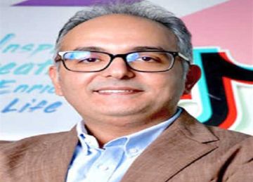 الذكاء الاصطناعى يوفر فرصا كبيرة لتعزيز الإبداع والابتكار ولابد من استخدامه بطريقة آمنة وموثوقة الذكاء الاصطناعى يوفر فرصا كبيرة لتعزيز الإبداع والابتكار ولابد من استخدامه بطريقة آمنة وموثوقة