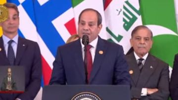 الرئيس السيسي: أمامنا فرصة تاريخية لبناء شرق أوسط جديد ينعم بالسلام والأمن الرئيس السيسي: أمامنا فرصة تاريخية لبناء شرق أوسط جديد ينعم بالسلام والأمن