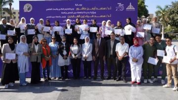 رئيس جامعة عين شمس يشارك الطلاب ذوي الإعاقة السمعية فعاليات مبادرة تمكين