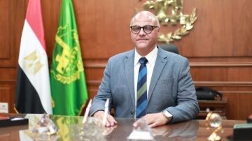 محافظ القليوبية يتابع استعدادات المحافظة للاحتفال بالافتتاح التاريخي للمتحف المصري الكبير محافظ القليوبية يتابع استعدادات المحافظة للاحتفال بالافتتاح التاريخي للمتحف المصري الكبير