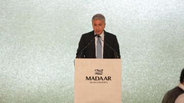 وزير السياحة يبحث التعاون مع مدرسة لوزان السويسرية لتطوير التعليم الفندقي في مصر وزير السياحة يبحث التعاون مع مدرسة لوزان السويسرية لتطوير التعليم الفندقي في مصر