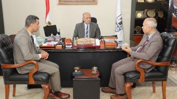 بني سويف.. متابعة إجراءات اعتماد مركز الحاسب لمنح شهادة أساسيات التحول الرقمي