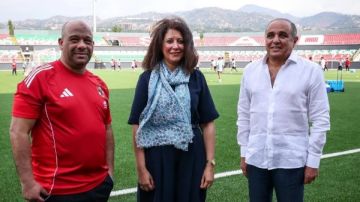 سفيرة مصر في بوروندي تحضر مران الأهلي سفيرة مصر في بوروندي تحضر مران الأهلي