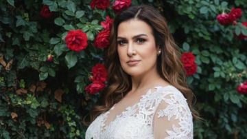 سيمون: سأظل أعافر في الغناء.. لأنه هويتي ومشواري الغالي مع جمهوري الحبيب سيمون: سأظل أعافر في الغناء.. لأنه هويتي ومشواري الغالي مع جمهوري الحبيب