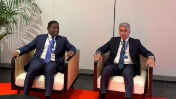 شريف فتحي يبحث مع نظيره الأنجولي في بروكسل تعزيز الاستثمار وتبادل الخبرات لتطوير القطاع السياحي شريف فتحي يبحث مع نظيره الأنجولي في بروكسل تعزيز الاستثمار وتبادل الخبرات لتطوير القطاع السياحي