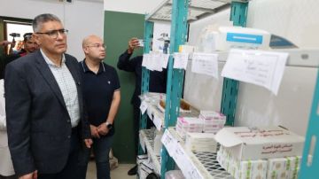 محافظ الجيزة يتفقد مستشفى الواحات البحرية ويتابع الخدمات المقدمة للمواطنين محافظ الجيزة يتفقد مستشفى الواحات البحرية ويتابع الخدمات المقدمة للمواطنين