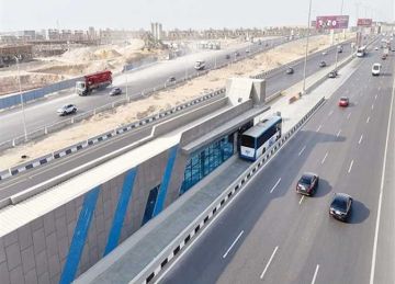 مدير الأتوبيس الترددي لـ المصري اليوم : فصل الحارة المخصصة للمشروع على الطريق الدائري بطول 35 كم