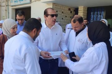 نائب وزير الصحة يتفقد منشآت صحية بالفيوم ويستمع لمقترحات المواطنين والفرق الطبية نائب وزير الصحة يتفقد منشآت صحية بالفيوم ويستمع لمقترحات المواطنين والفرق الطبية