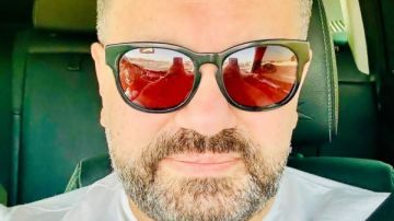 إدوارد يشارك صورة أثناء سفرة إلى الإسكندرية إدوارد يشارك صورة أثناء سفرة إلى الإسكندرية