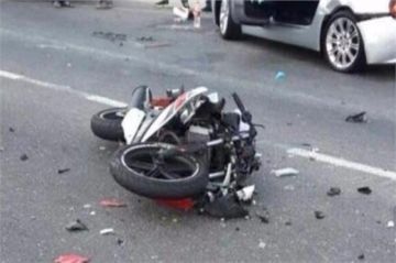 إصابة مواطن في انقلاب دراجة نارية فوق الكوبري العلوي جنوب مدينة الأقصر إصابة مواطن في انقلاب دراجة نارية فوق الكوبري العلوي جنوب مدينة الأقصر