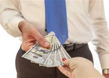  بيقبض بالدولار .. زوجة في دعوى نفقة: 2500 متكفيش بنتي (تفاصيل)