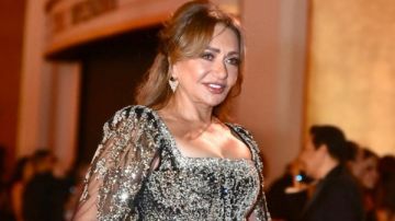 ليلى علوي بإطلالة ملكية راقية باللون الأبيض في ختام مهرجان الجونة ليلى علوي بإطلالة ملكية راقية باللون الأبيض في ختام مهرجان الجونة