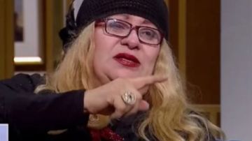 أخويا مات أربع مرات وسجلي دعاء بصوته.. فريدة سيف النصر تبكي شقيقها