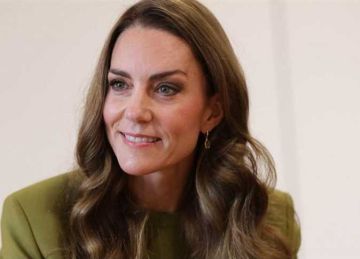 أيقونة الأناقة.. بالبدلة الزيتوني كيت ميدلتون تتألق في آخر ظهور لها