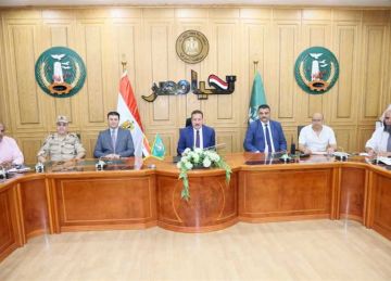 اجتماع موسع لبحث تطوير برج المنوفية السياحي.. وبدء التنفيذ في ديسمبر اجتماع موسع لبحث تطوير برج المنوفية السياحي.. وبدء التنفيذ في ديسمبر