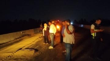 ارتباك مروري.. انقلاب سيارة تحمل زيوت بخط طنطا السنطة الجديد صور ارتباك مروري.. انقلاب سيارة تحمل زيوت بخط طنطا السنطة الجديد صور