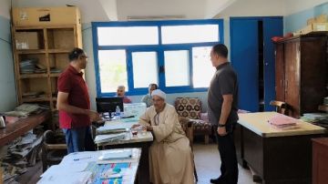 محافظ أسيوط يطالب المراكز التكنولوجية بإنهاء ملفات التصالح والتقنين بسرعة ودقة