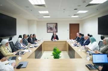 نائب وزير الصحة يترأس اجتماعا تنسيقيا للإعداد للنسخة الثالثة من المؤتمر العالمي للسكان والصحة والتنمية البشرية نائب وزير الصحة يترأس اجتماعا تنسيقيا للإعداد للنسخة الثالثة من المؤتمر العالمي للسكان والصحة والتنمية البشرية