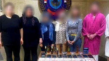 6 سيدات وشخصان.. الداخلية تداهم ناديا صحيا للأعمال المنافية للآداب بالشيخ زايد 6 سيدات وشخصان.. الداخلية تداهم ناديا صحيا للأعمال المنافية للآداب بالشيخ زايد