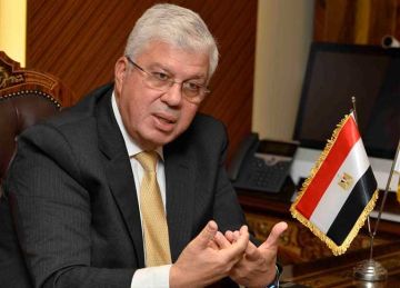 التعليم العالي تعلن افتتاح المدرسة العربية المتقدمة في الفيزياء الفلكية بمرصد القطامية  التعليم العالي تعلن افتتاح المدرسة العربية المتقدمة في الفيزياء الفلكية بمرصد القطامية