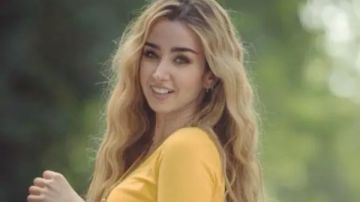 هنا الزاهد: اتصورت مع أمير كرارة لما كنت طفلة هنا الزاهد: اتصورت مع أمير كرارة لما كنت طفلة