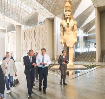 وزير الصحة والسكان يؤكد جاهزية تأمين افتتاح المتحف المصري الكبير بأعلى معايير الرعاية الطبية