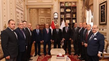 وزير العدل يهنئ القضاة بالعام القضائي الجديد ويزور دار القضاء العالي ومجلس الدولة وزير العدل يهنئ القضاة بالعام القضائي الجديد ويزور دار القضاء العالي ومجلس الدولة