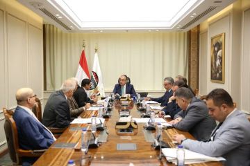 وزير قطاع الأعمال العام يبحث مع إندوراما العالمية مجالات التعاون المشترك وزير قطاع الأعمال العام يبحث مع إندوراما العالمية مجالات التعاون المشترك