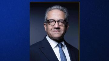 الديهي عن فوز خالد العناني باليونسكو: اعرفوا أن على رأس المنظمة الأممية اليوم رجلا مصريا الديهي عن فوز خالد العناني باليونسكو: اعرفوا أن على رأس المنظمة الأممية اليوم رجلا مصريا