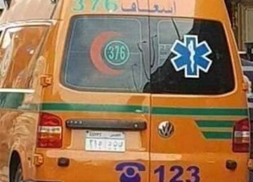 زوج يطعن زوجته بسكين أمام المارة في شبرا الخيمة بالقليوبية زوج يطعن زوجته بسكين أمام المارة في شبرا الخيمة بالقليوبية